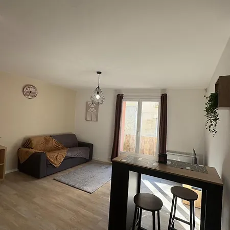 Charmant Studio 아파트 *